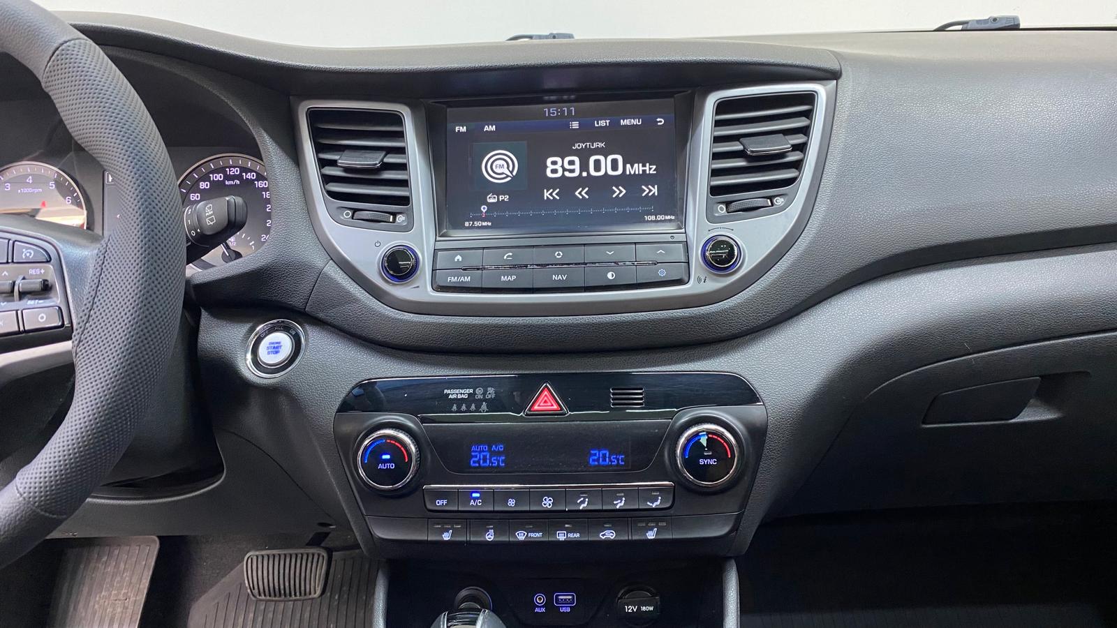 HYUNDAI TUCSON 13